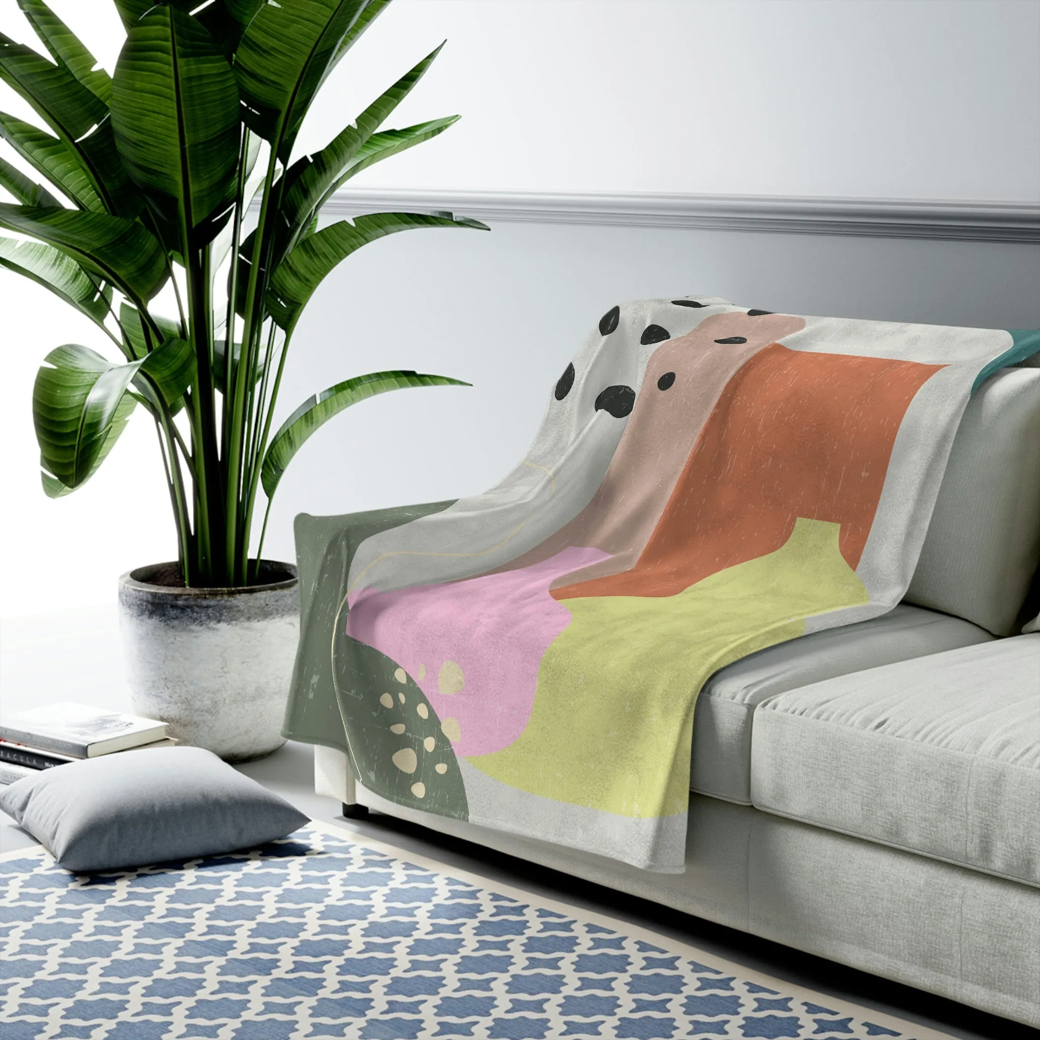 Abstract Vase Blanket Plush Throw