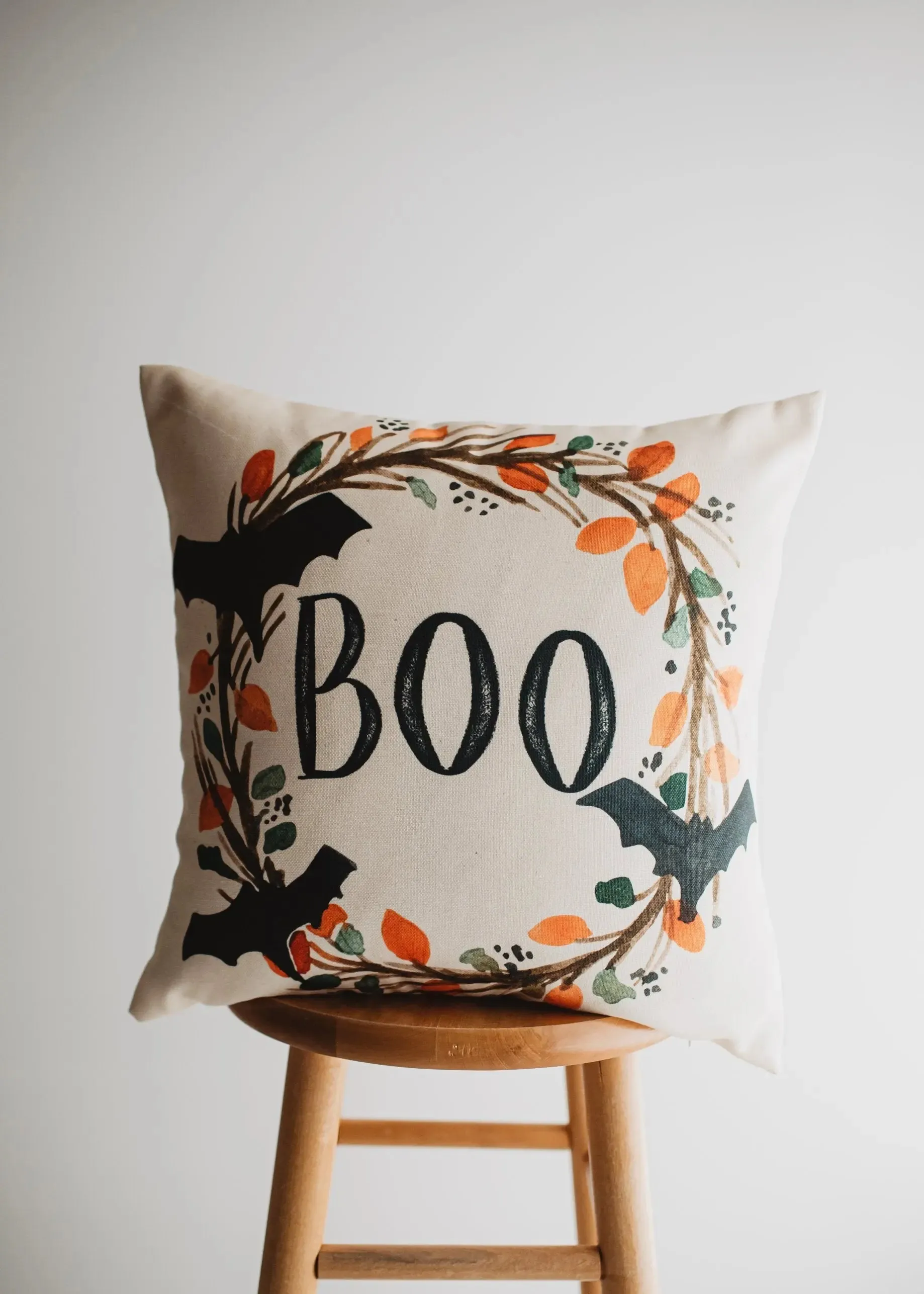 Boo Halloween Wreath Pillow Cover |  Fall decor | Farmhouse Pillows | Country Decor | Fall Throw Pillows | Cute Throw Pillows | Gift for her