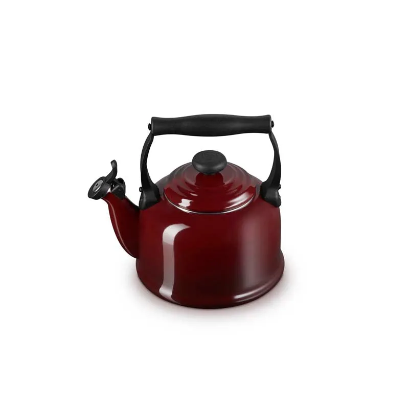 Le Creuset Traditional Kettle with Fixed Whistle 2.1L Garnet